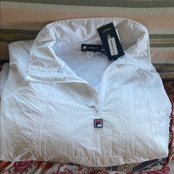 Fila X Hailey Padded all White Jacket Size Small - Picture 7 of 10